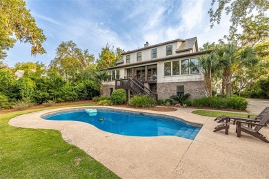 Beach Home For Sale in Saint Simons, Georgia