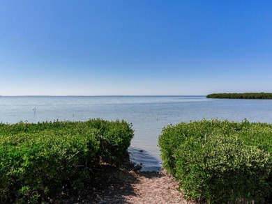 Beach Condo For Sale in Tarpon Springs, Florida