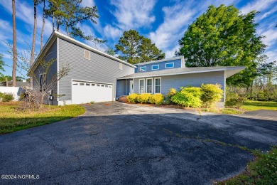 Beach Home For Sale in New Bern, North Carolina