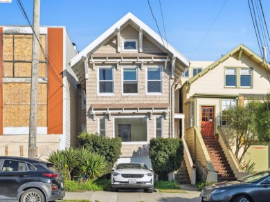 Beach Townhome/Townhouse For Sale in San Francisco, California