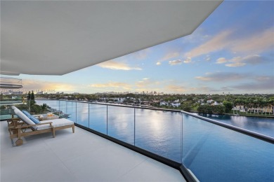 Beach Condo For Sale in Miami Beach, Florida