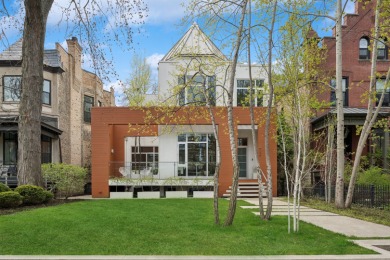 Beach Home Sale Pending in Chicago, Illinois