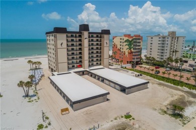 Beach Condo For Sale in Fort Myers Beach, Florida