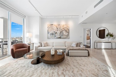 Beach Condo For Sale in Miami Beach, Florida
