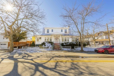 Beach Home For Sale in Cape May, New Jersey