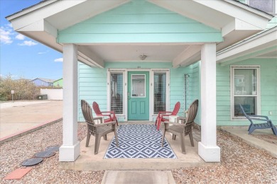 Beach Townhome/Townhouse For Sale in Port Aransas, Texas