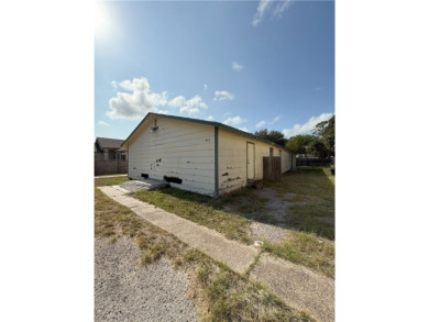 Beach Home For Sale in Aransas Pass, Texas