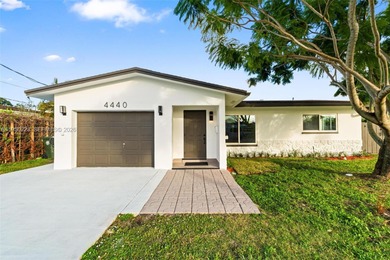 Beach Home Sale Pending in Oakland Park, Florida