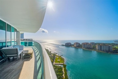 Beach Condo For Sale in Miami Beach, Florida