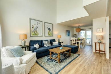 Beach Townhome/Townhouse For Sale in Galveston, Texas