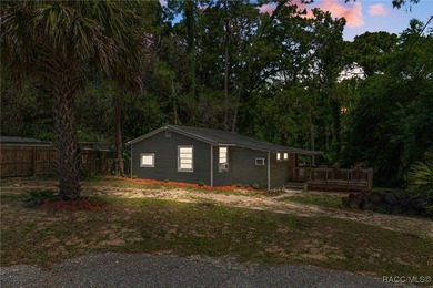Beach Home For Sale in Homosassa, Florida
