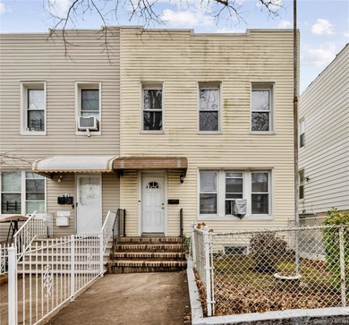 Beach Home For Sale in Bronx, New York
