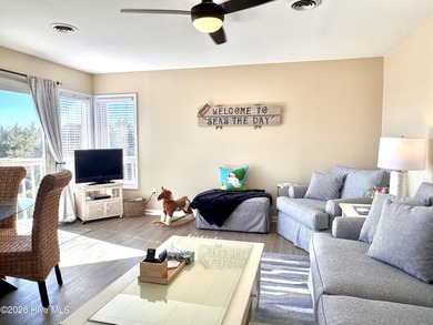 Beach Condo For Sale in Emerald Isle, North Carolina