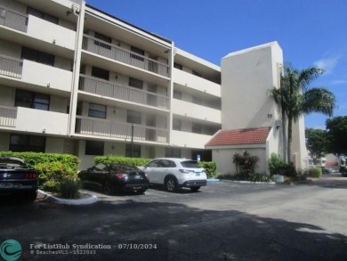 Beach Condo For Sale in Oakland Park, Florida