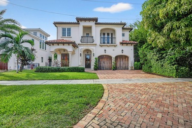 Beach Home For Sale in Boca Raton, Florida