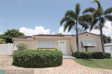 Beach Home For Sale in Delray Beach, Florida