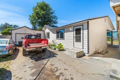 Beach Home For Sale in Crescent City, California