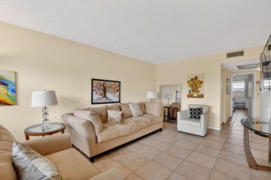 Beach Condo For Sale in Boca Raton, Florida
