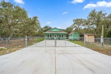 Beach Home For Sale in Rockport, Texas