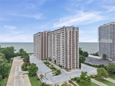 Beach Condo Sale Pending in Lakewood, Ohio