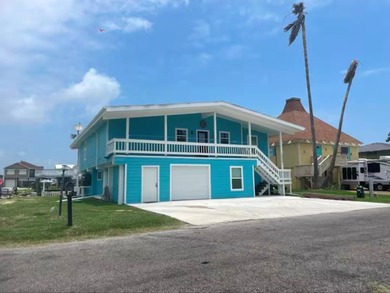 Beach Home For Sale in Aransas Pass, Texas