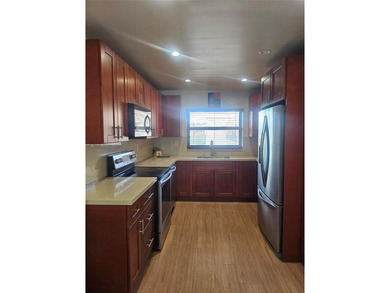 Beach Condo For Sale in Sunrise, Florida