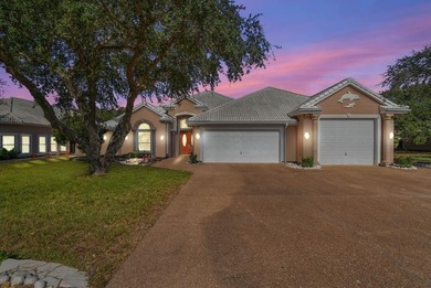 Beach Home For Sale in Rockport, Texas