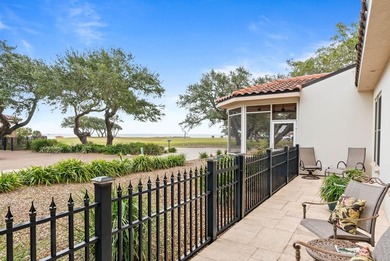 Beach Home For Sale in Fulton, Texas