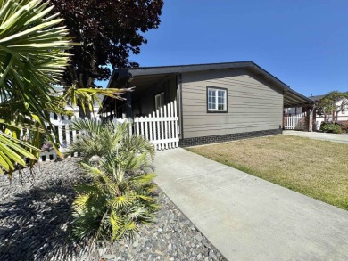 Beach Home For Sale in Crescent City, California