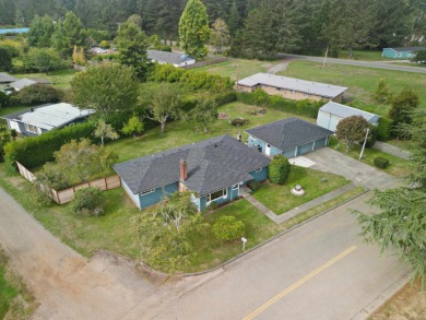 Beach Home For Sale in Crescent City, California