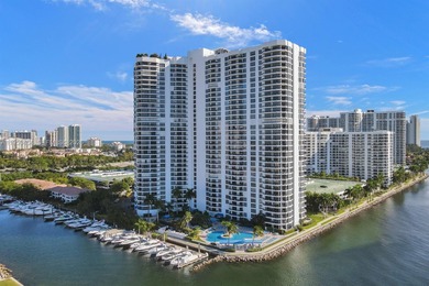 Beach Condo For Sale in Aventura, Florida