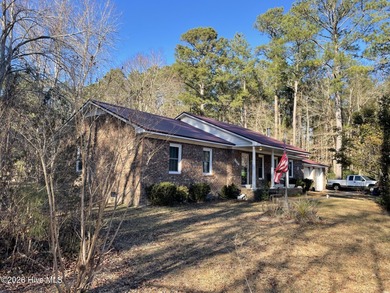 Beach Home For Sale in Bath, North Carolina