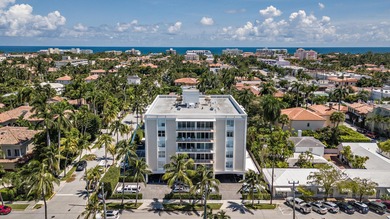 Beach Condo For Sale in Palm Beach, Florida