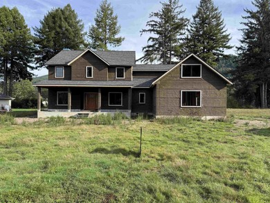 Beach Home For Sale in Crescent City, California