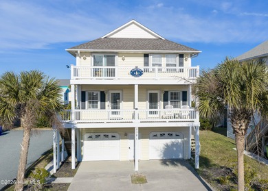 Beach Home For Sale in North Topsail Beach, North Carolina