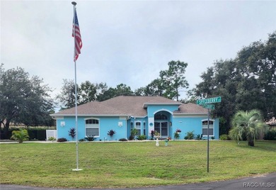 Beach Home For Sale in Homosassa, Florida
