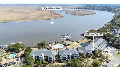 Beach Condo Active Under Contract in Richmond Hill, Georgia