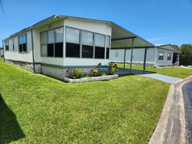 Beach Home For Sale in St. Petersburg, Florida