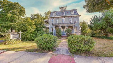Beach Home For Sale in Mays Landing, New Jersey