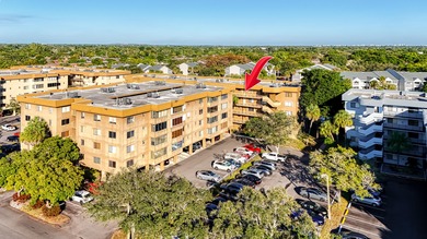 Beach Condo For Sale in North Lauderdale, Florida