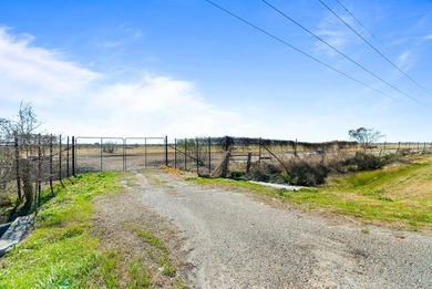 Beach Acreage For Sale in Taft, Texas