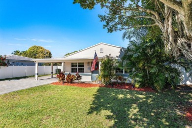 Beach Home For Sale in Delray Beach, Florida