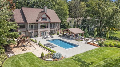 Beach Home For Sale in Holland, Michigan