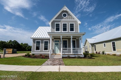 Beach Home For Sale in Swansboro, North Carolina