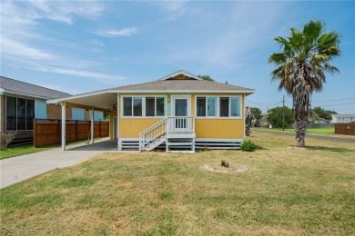 Beach Home For Sale in Rockport, Texas