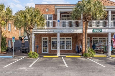 Beach Condo For Sale in Southport, North Carolina