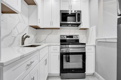 Beach Condo For Sale in Pompano Beach, Florida