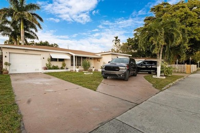 Beach Home Active Under Contract in Hollywood, Florida