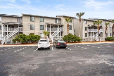 Beach Condo For Sale in Saint Helena Island, South Carolina