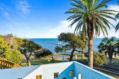 Beach Home For Sale in Fulton, Texas